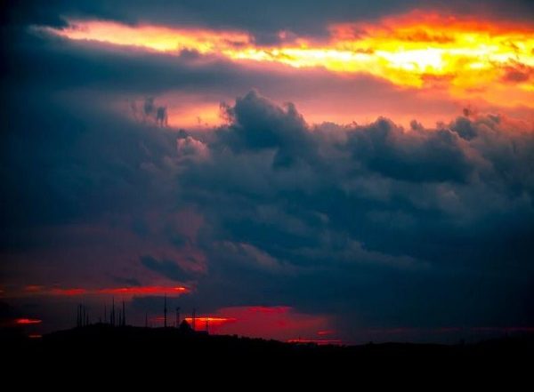 Health News | Survey Finds Hot Summer Nights Have Bad Impact on Health