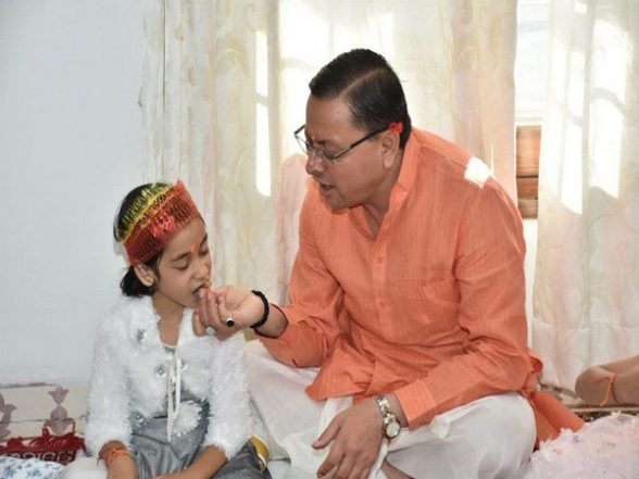 Navratri 2022: Uttarakhand CM Pushkar Singh Dhami Preforms ‘Kanya Pujan’ on Navmi | LatestLY