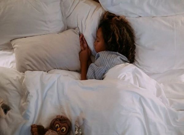 Health News | Setting Sleep Schedule Can Help Adolescents Get More Sleep: Study