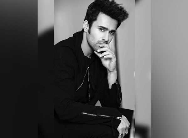 Entertainment News |  Pearl V Puri to Make Bollywood Debut with  'Yaariyan 2'