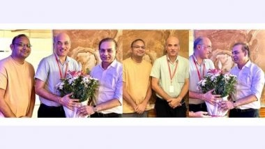 Business News | Business Icon Motilal Oswal and Producer Mahaveer Jain Felicitate Rajshri Family and Sooraj Barjatya for Their Legacy of Incredible Cinema for 75 Years