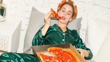 Health News | Eating After Midnight Raises Cravings and Lowers Calories Burnt: Study