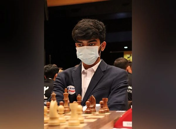 Sports News | Indian Teen Donnarumma Gukesh Stuns Magnus Carlsen in Aimchess Rapid Online Tournament