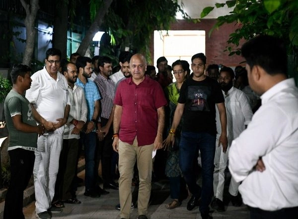 India News | CBI Refutes Sisodia's 