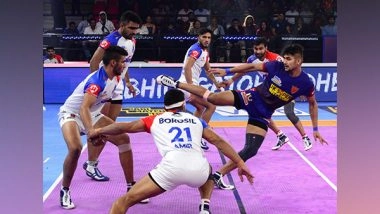 Sports News | Pro Kabaddi League: Naveen Kumar Stars in Thriller as Dabang Delhi KC Extends Winning Streak