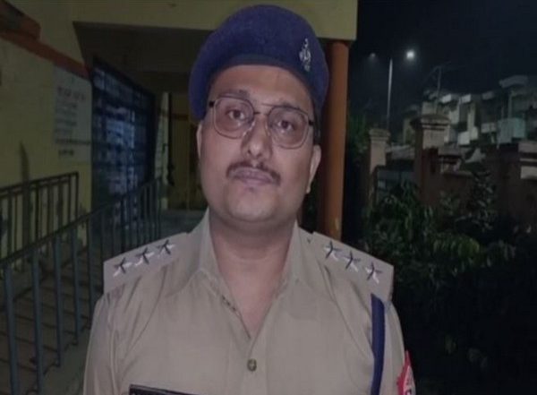India News | Uttar Pradesh: Cow Smuggler Injured in Police Encounter, Arrested