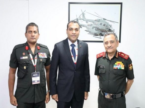 World News | Sri Lankan Defence Minister Meets CDS Gen Anil Chauhan on Sidelines of DefExpo - Vimarsana News