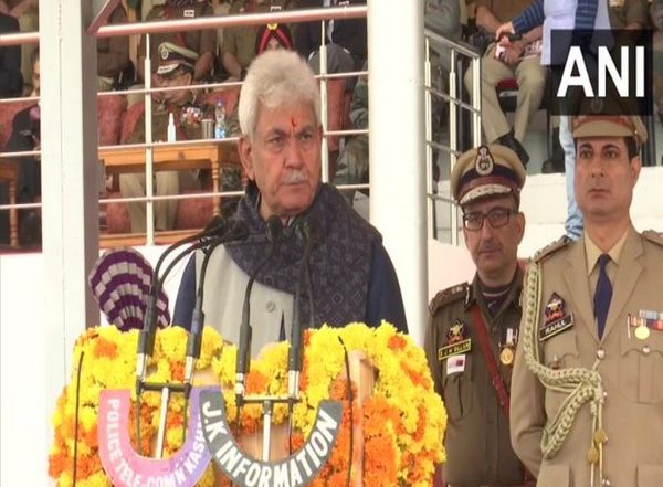 India News | Some People Justify Killings of Innocents Because of Self-interest: J-K LG Manoj Sinha on Farooq Abdullah Remarks