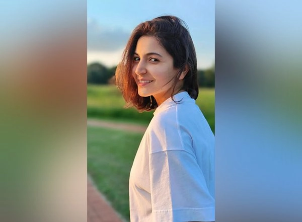 Entertainment News | Know All About Anushka Sharma's Friday Breakfast in Kolkata
