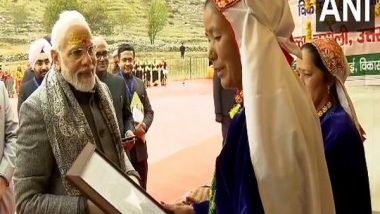 PM Narendra Modi Attends ‘Saras Mela’ in Uttarakhand’s Mana Village (Watch Video)