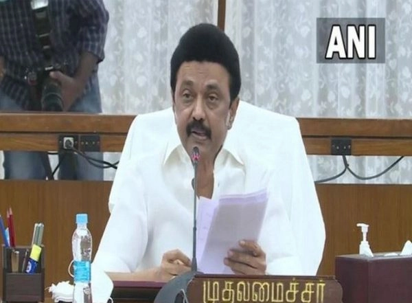 World News | Tamil Nadu CM Announces Rs 2 Lakh for Fisherman Injured in Warning Shot by Navy