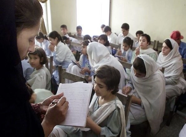 World News | Plight of Women Teachers in Pakistan: More Than 600 Muzaffargarh Employees Denied Salaries