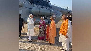 India News | PM Modi Arrives in Ayodhya to Participate in Deepotsav