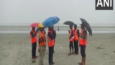 India News | West Bengal: Ahead of Sitrang Cyclone's Arrival, Tourists Not Allowed to Visit Bakkhali Sea Beach