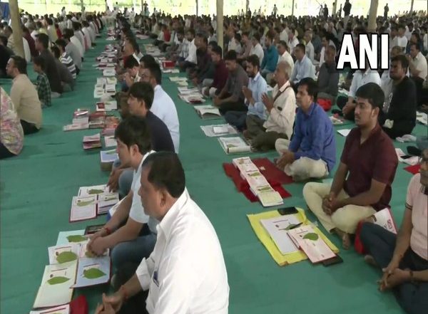India News | Gujarat: Businessmen Perform 'Bahikhata Worshipping' in Diwali