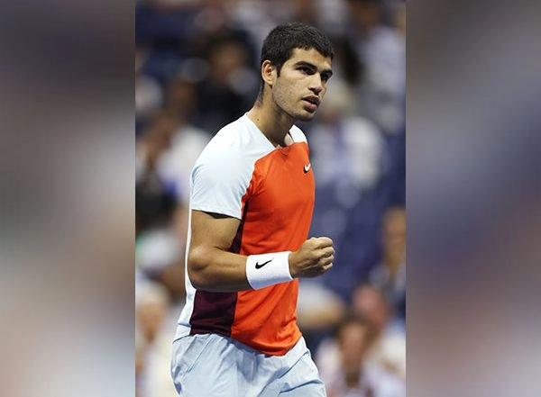 Sports News | Carlos Alcaraz Battles Past Jack Draper in Swiss Indoors Basel Opener