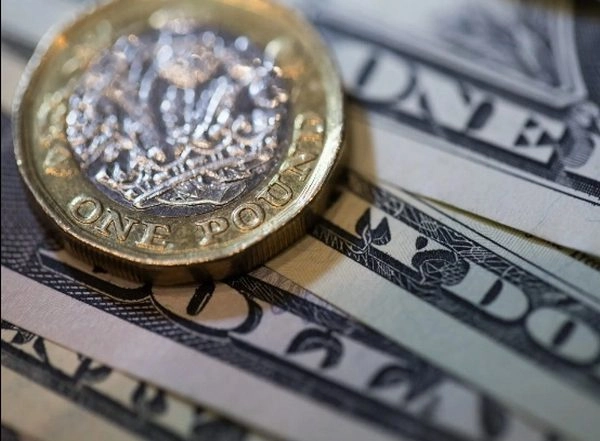 Business News | Pound Strengthens Versus Dollar on News of Sunak Becoming Prime Minister