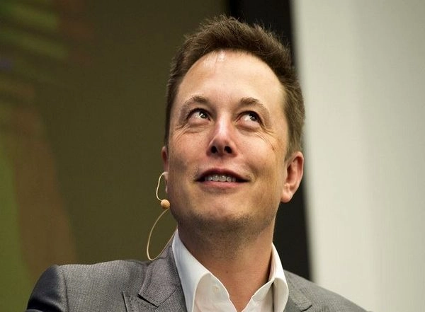 World News | Elon Musk Must Close Twitter Deal by Friday or Face Trial