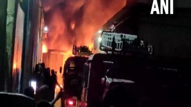 India News | West Bengal: Fire Breaks out at Plastic Godown in Howrah