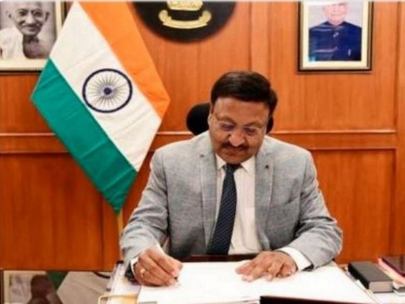 India News | ECI Directs Gujarat Chief Secretary to Transfer 51 Officials, Send Compliance Report by Thursday - Vimarsana News