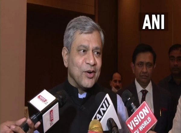 India News | 250 Special Trains for Chhath Puja: Ashwini Vaishnaw