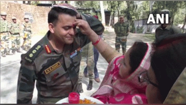 India News | J-K: Indian Army Celebrates Bhai Dooj with Women at Line of Control