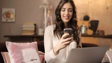 Lifestyle News | Japanese Research Team Explores Dynamics of Online Romantic Relationships; Check out Their Findings