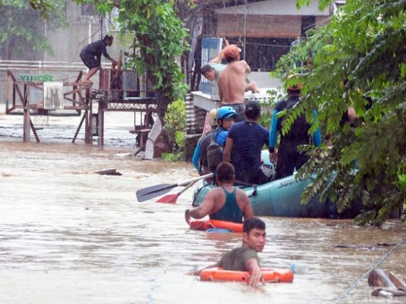 World News | Storm Nalgae Triggers Deadly Floods in Philippines, Claim 31 Lives - Vimarsana News