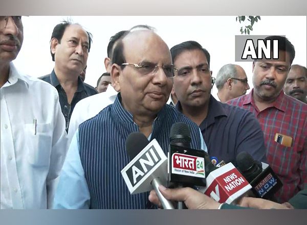 Chhath Puja 2022: Delhi LG Vinai Kumar Saxena Inspects Bhalswa Lake