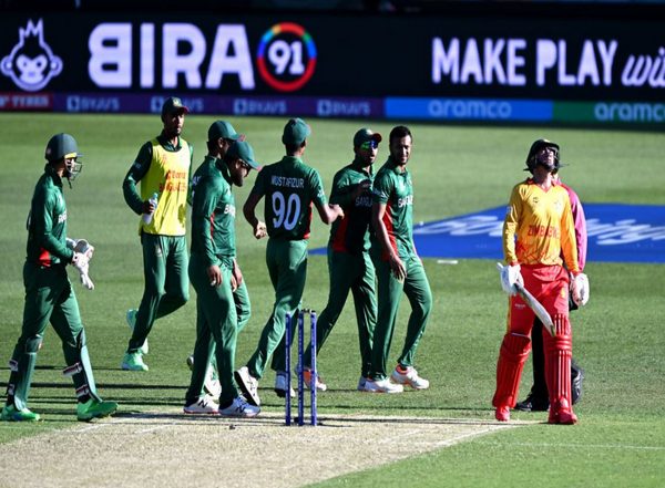Sports News | T20 WC: Fiery Spells by Taskin, Hossain Guide Bangladesh to 3-run Victory over Zimbabwe in Last-over Thriller