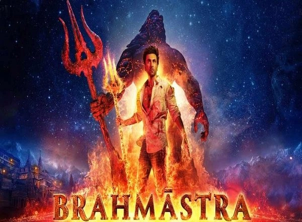 Entertainment News | 'Used Ido Portal Method': Ranbir Kapoor on Character's Bond with Fire in 'Brahmastra'