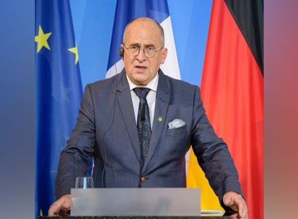 World News | Polish Foreign Minister Condoles Loss of Lives in Gujarat's Morbi Bridge Collapse Incident