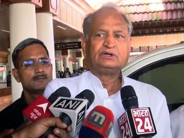 India News | Gujarat Mishap: Ashok Gehlot Expresses Grief, Demands Fair Probe - Vimarsana News