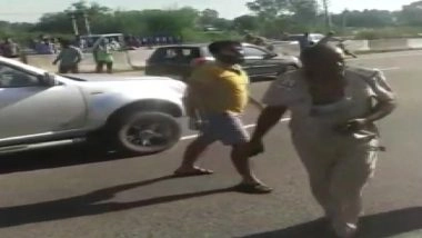Haryana Shocker: Man Beats Cops After Being Stopped for Over Speeding in Ambala, FIR Registered After Video Goes Viral
