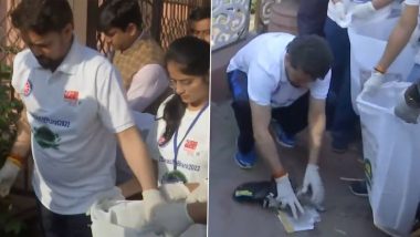 Swachh Bharat 2022: Anurag Thakur Participates in Mega Cleanliness Drive at Chandni Chowk in Delhi (Watch Video)