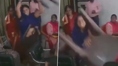 Video: Asha Worker Thrashes Officer of Primary Health Center in UP’s Bardah for Demanding Bribe, Throws Chair at Him