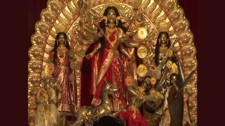 11 Feet 'Ashtadhatu' Durga Idol Weighing Over 1,000 Kg Installed in Kolkata