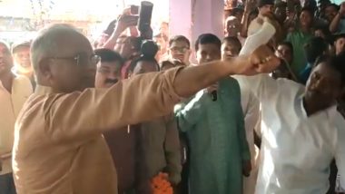 Video: Chhattisgarh CM Bhupesh Baghel Gets Whipped As Part of Ritual on Occasion of Gauri-Gaura Puja in Durg