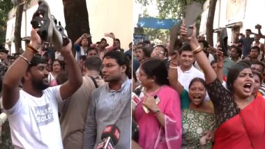 West Bengal SSC Scam: BJP Workers Show Slippers, Raise ‘Chor Chor’ Slogans Against TMC MLA Manik Bhattacharya in Kolkata (Video)