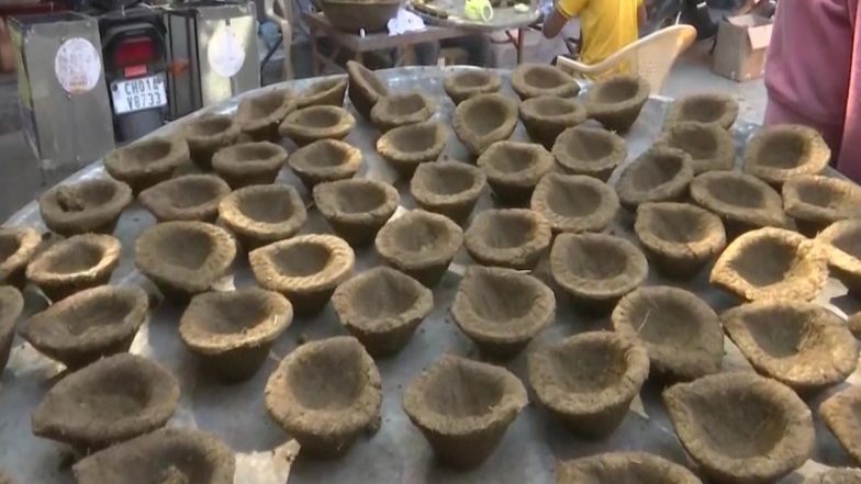 Diwali 2022: Chandigarh Gaushala Makes Eco-Friendly Earthen Lamps Using Cow Dung, To Be Distributed Free of Cost on Dhanteras (See Pics)