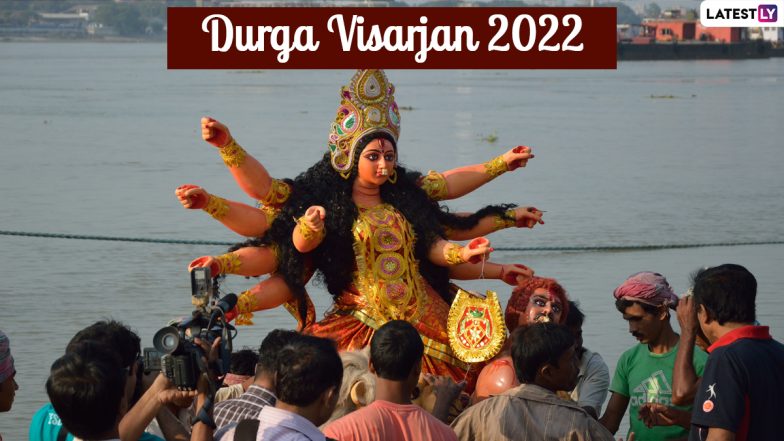 Durga Visarjan 2022 Images and Subho Bijoya Dashami HD Wallpapers for Free Download Online: Messages, Greetings, Quotes and Sayings To Celebrate the Annual Hindu Occasion