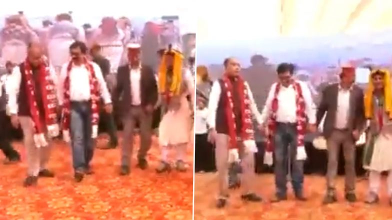 Video: Himachal Pradesh CM Jairam Thakur Performs the Traditional 'Nati' Dance With People of Manali