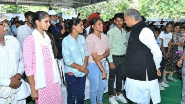 Rajasthan CM Ashok Gehlot Interacts With Children Who Lost Their Parents Due to COVID-19