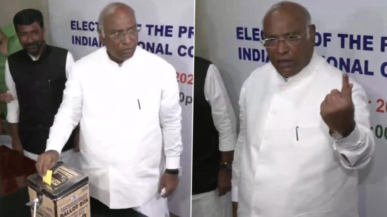 Congress President Elections 2022: Presidential Candidate Mallikarjun Kharge Casts His Vote in Bengaluru (See Pics)