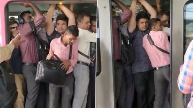 Mumbai Metro: Man Tries To Squeeze Into Packed Train at Marol Naka, Eventually Succeeds; Old Video Goes Viral Again