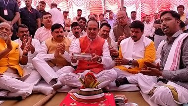 Madhya Pradesh CM Shivraj Singh Chouhan Performs Bhoomipujan of Meghdoot Forest in Ujjain