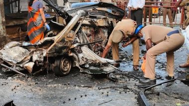 Tamil Nadu Car Explosion: CCTV Footage Shows 5 People Carrying Gunny Bag From Victim's House in Coimbatore