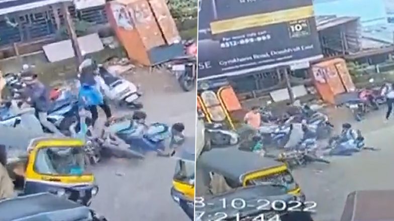 Video: School Students Have Narrow Escape After Speeding Tempo Hits Autorickshaw in Dombivli