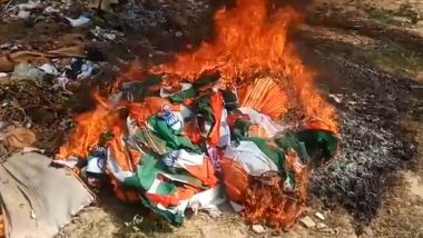 Video: Thousands of Tricolour Filled In Sacks Burnt in Uttar Pradesh’s Gonda