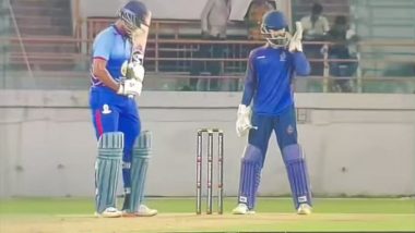 Yashasvi Jaiswal Smashes Six Out of the Stadium During Mumbai vs Madhya Pradesh Syed Mushtaq Ali 2022 T20 Match (Watch Video)